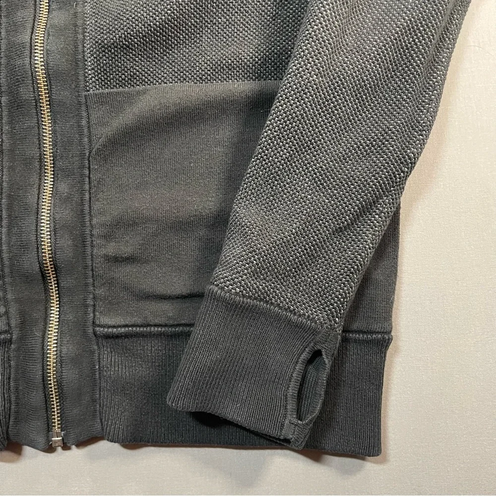 Lululemon Post Savasana REVERSIBLE Jacket in Black & Heathered Grey - Womens 10